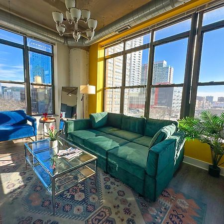 Bright 2Br Luxury Corner Suite With Optional Parking Sleeps 6 Guests Near Mccormick Place And Soldier Field Chicago Exteriér fotografie