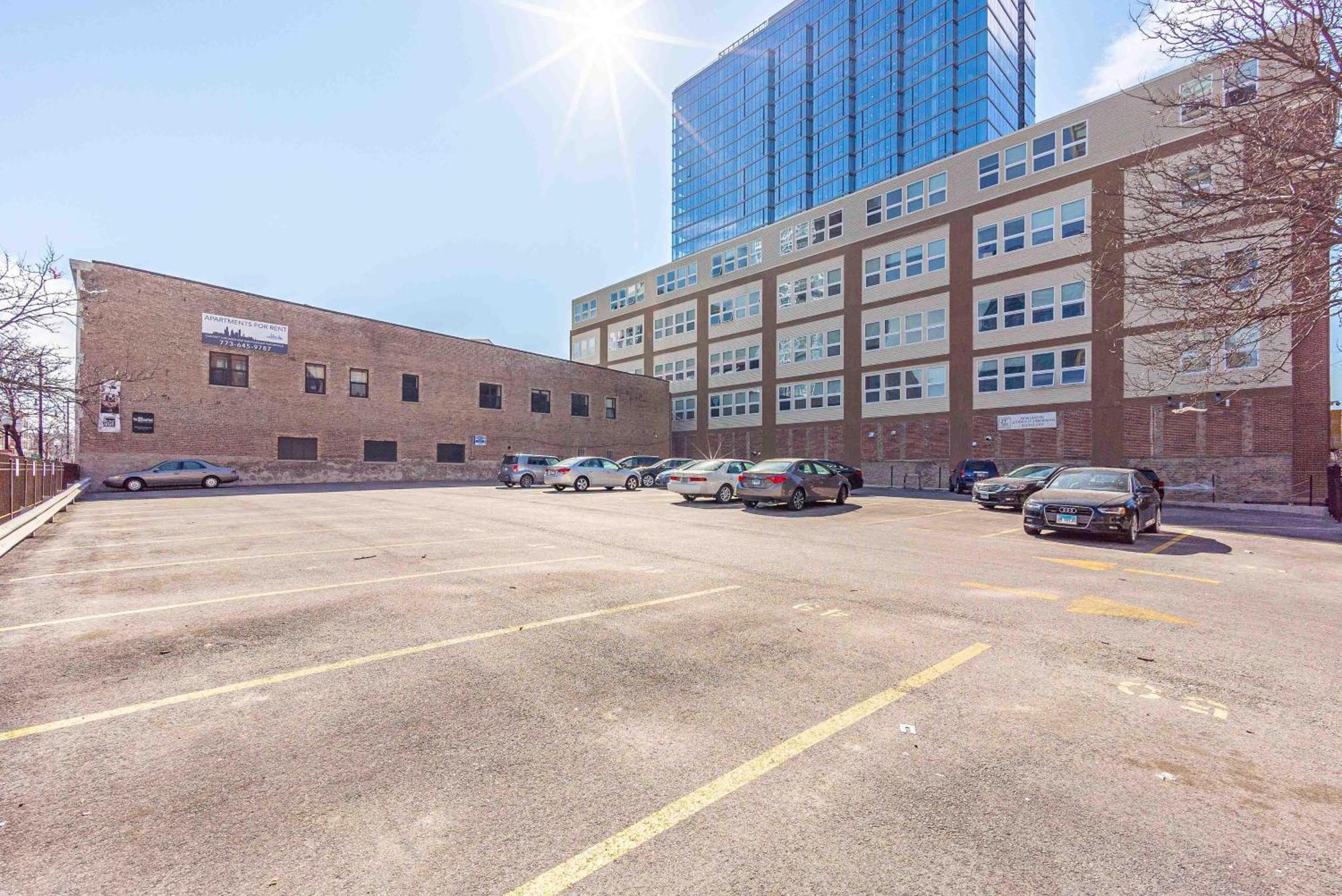 Bright 2Br Luxury Corner Suite With Optional Parking Sleeps 6 Guests Near Mccormick Place And Soldier Field Chicago Exteriér fotografie